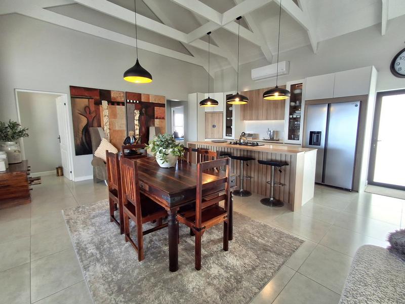 4 Bedroom Property for Sale in Da Gama Bay Western Cape